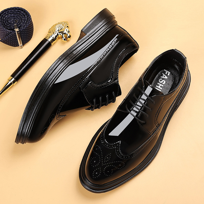 Leather Work Oxfords - Zapatos de vestir de charol para