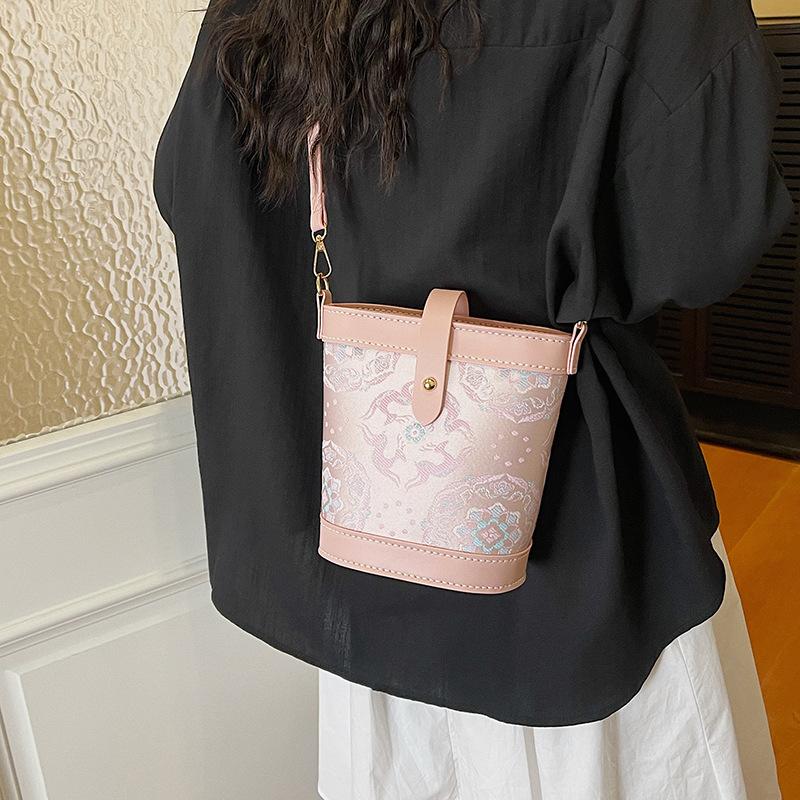 Bolso de punto DIY - Bolso de  - Leatherwork Drawing reseña y precio